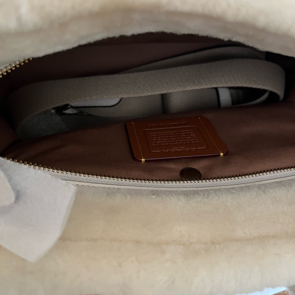 Coach large cream tote - Picture 3 of 5